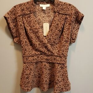 Monteau NWT V Neck Cap Sleeve Cinch Waist Top, Large